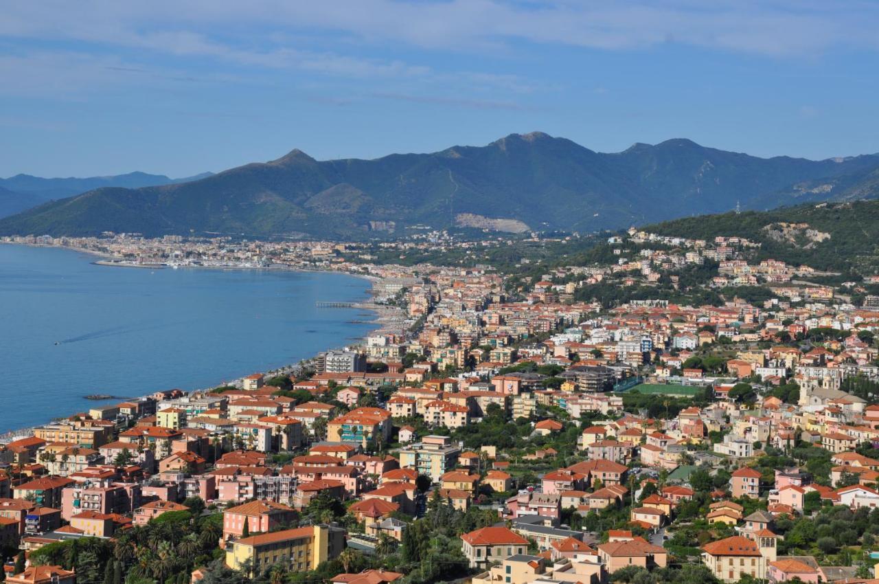 Via Battisti 231 1 Διαμέρισμα Pietra Ligure Εξωτερικό φωτογραφία